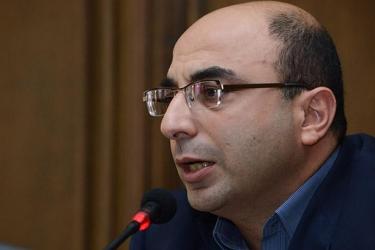 Ֆրանսիական քաղաքները հերթով չեղարկում են Արցախի բնակավայրերի հետ բարեկամության հուշագրերը