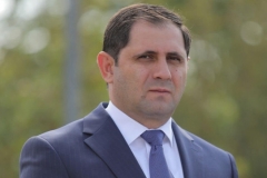 Պապիկյանն անպատասխան թողեց ադրբեջանական ագրեսիայի հետեւանքով 50 դիրք կորցնելու մասին հարցը