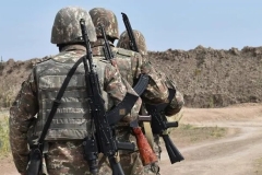 21 անհետ կորած զինծառայողների ընտանիքներին տրվող աջակցության ժամկետը կրկին երկարաձգվեց