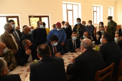 Դավիթ Բեկում Հանրապետության նախագահն ու Մարդու իրավունքների պաշտպանը քննարկել են պատերազմից հետո գյուղի հետ կապված իրավիճակը