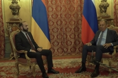 Սերգեյ Լավրովի հետ զրույցում Արարատ Միրզոյանն ընդգծել է հայ ռազմագերիների և այլ պահվող անձանց շուտափույթ հայրենադարձման անհրաժեշտությունը