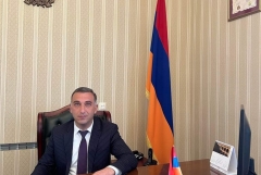 Սիսիանի համայնքի ղեկավարի պաշտոնակատար Արմեն Հակոբջանյանի շնորհավորական ուղերձը՝ Հանրապետության օրվա կապակցությամբ