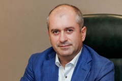 Կապանի լեռնահարստացման կոմբինատի գլխավոր տնօրեն Սասուն Ավետիսյանի շնորհավորանքն Ամանորի և Սուրբ Ծննդյան տոների առթիվ