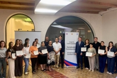 Աջակցություն գյուղացիական տնտեսությամբ զբաղվորներին