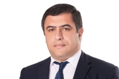 «Իմ քայլը» խմբակցության պատգամավոր Արամ Խաչատրյանը վայր է դնում մանդատը