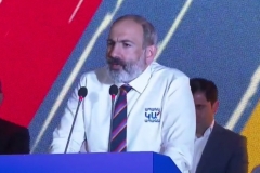 ՈՒՂԻՂ. Նիկոլ Փաշինյանն Արմավիրում է