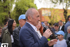 Մենք այնքան ուժեղ էինք, որ Ադրբեջանը երբեք չի համարձակվել որևէ քայլ անել առաջին գծում․ Ռոբերտ Քոչարյան