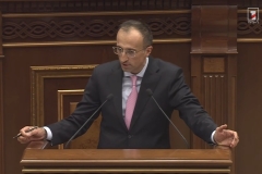 Սահմանամերձ բնակավայրերում 2242 նոր սեփական տուն է կառուցվել, 172-ն արդեն ունեն ավարտական ակտ. ԱՍՀ նախարար