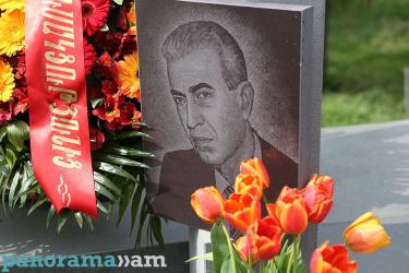 ՀՀԿ մի շարք անդամներ հարգանքի տուրք մատուցեցին Աշոտ Նավասարդյանի հիշատակին