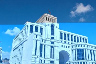 Ով է սադրանքի հեղինակը. դիպուկ արձագանք վարչապետի այցից առաջ