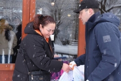 В городе Горис Сюникской области стартовала выдача гуманитарной помощи