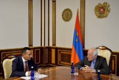 Նախագահ Վահագն Խաչատուրյանն ընդունել է Սյունիքի մարզպետ Ռոբերտ Ղուկասյանին