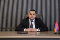 ՍԻՍԻԱՆ ՀԱՄԱՅՆՔԻ ՂԵԿԱՎԱՐ ՀՈՎՍԵՓ ԱՌԱՔԵԼՅԱՆԻ ՇՆՈՐՀԱՎՈՐԱԿԱՆ ՈՒՂԵՐՁԸ ՎԵՐՋԻՆ ԴԱՍԻ ԿԱՊԱԿՑՈՒԹՅԱՄԲ