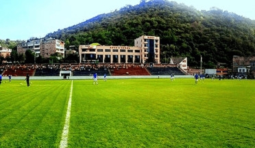 Կապանի մարզադաշտի ոդիսականը