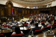 ԱԺ-ում մեկնարկեց մշտական հանձնաժողովների նախագահների թեկնածուների քվեարկությունը