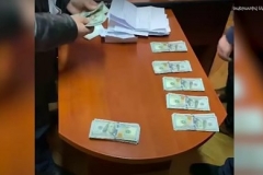 Բացահայտվել է զինծառայողի հարազատներից խարդախությամբ առանձնապես խոշոր չափերով գումար հափշտակելու դեպք