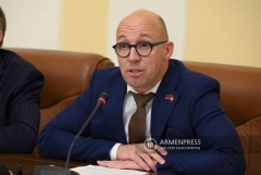 Չպետք է թույլ տալ, որ Լեռնային Ղարաբաղի ժողովուրդը լինի Ադրբեջանի կառավարման ներքո. շվեյցարացի պատգամավոր