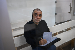 Ռուբեն Վարդանյանի շինծու գործով նիստում Բաքվի դատարանում «տուժողներ» են ցուցմունք տվել