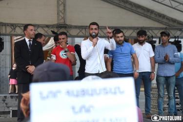 ԼՂՀ գլխավոր դատախազին պահանջում եմ ուսումնասիրել Ջիվան Աբրահամյանի ելույթում հնչեցված սպառնալիքները` ուղղված Բակո Սահակյանին. Արշավիր Ղարամյան