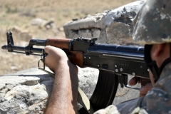 Հայ-ադրբեջանական սահմանին գիշերը, ինչպես նաև այս պահին պահպանվել է հարաբերական անդորր. ՊՆ մամուլի խոսնակ