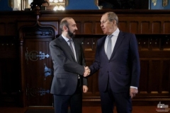 Արարատ Միրզոյանը Լավրովին հրավիրել է Երևան