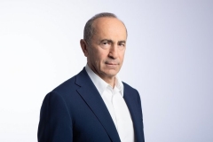 Համոզված եղեք, որ մենք, որպես ազգ, պատվով ենք դուրս գալու ներկա փորձություններից.  Ռոբերտ Քոչարյանի ուղերձը