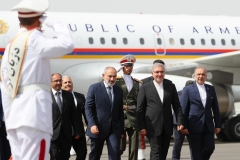 Վարչապետն աշխատանքային այցով ժամանել է Իրան