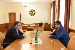 Ռուբեն Վարդանյանին առաջարկել եմ ստանձնել պետական նախարարի պաշտոնը. Արայիկ Հարությունյան