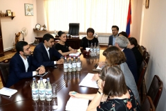 Գորիս համայնքի ղեկավար  Առուշ Առուշանյանն  ընդունել է  Շվեդիայի դեսպանին և միջազգային կառույցների ներկայացուցիչների. Քննարկվել են զարգացման ծրագրեր