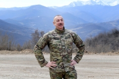 Ալիևը ռազմական օդանավակայան է բացել Նախիջևանում` Հայաստանի հետ սահմանին