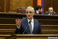 Քննարկվում է երկաթգիծ, ավտոճանապարհ կառուցելու հարցը, որը նախատեսվում է հնարավոր բոլոր ուղղություններով․ Մհեր Գրիգորյանը՝ ապաշրջափակման գործընթացի մասին (տեսանյութ)