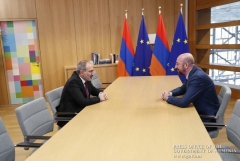 Փաշինյանը ԵԽ նախագահի հետ խոսել է Հայաստան-Ադրբեջան բանակցային գործընթացից