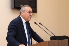 «Կանգնած ենք խստաշունչ ձմռանը դիմակայելու սուղ հնարավորությունների առջև».Արթուր Թովմասյանն անդրադարձել է Արցախի Հանրապետության 1-ամսյա շրջափակմանը
