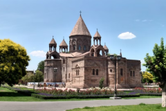 Կառավարությունն այլևս Մայր Աթոռին անհատույց սեփականությամբ հողեր չի տա