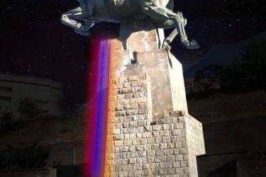 Նախատեսվում Է Լուսավորել Համայնքի Դավիթ Բեկ, Ժառանգություն Կոմպոզիցիա և Հունան Ավետիսյան Հուշարձանները