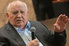 «Որոշումը պետք է բխի երկու կողմերի շահերից՝ առանց հաղթողների և պարտվողների». Գորբաչովը նշել է՝ ինչպիսին պետք է լինի Արցախյան հակամարտության լուծումը