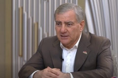 Օրենքներ ենք ընդունելու, որով արգելելու ենք ադրբեջանցիներին տներ եւ հողեր գնել Հայաստանում․ Սամվել Կարապետյան