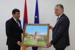 Գևորգ Փարսյանը հանդիպել է Հայաստանում Եվրոպական Միության դեսպան Վասիլիս Մարագոսի հետ