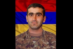 Ծատրյան Անդրանիկ․ Արցախը պաշտպանելու մեկնեց կամավոր