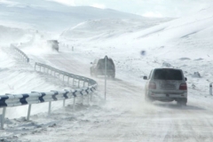 Սյունիքում, Վայոց ձորում ձյուն է գալիս, Գորիսի և Վայքի ճանապարհներին մառախուղ է