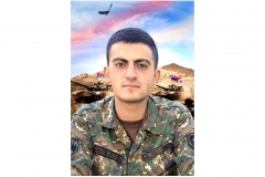 Այսօր Արցախյան 3-րդ պատերազմի նահատակ Գառնիկ Խլղաթյանի ծննդյան օրն է