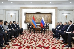 ԵԱՏՄ, ԵՄ և հանրաքվե. ի՞նչ են քննարկել Փաշինյանն ու Պուտինը