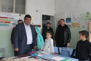 ՀԵՐԹԱԿԱՆ ՇՐՋԱՅՑ՝ ՀԱՄԱՅՆՔԱՅԻՆ ՄԱՆԿԱՊԱՐՏԵԶՆԵՐՈՒՄ