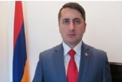 Շնորհավո՛ր անկախությունդ, անպարտելի՛ Արցախ