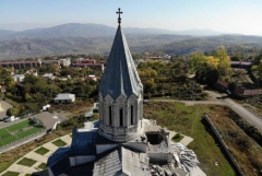 Շուշիում ավերածությունները շատ են, բայց բերդաքաղաքը դիմանում է թշնամու հարվածներին