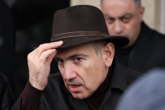 ՔՊ վարչությունում այսօր որոշվելու են Սյունիքի թեկնածուները․ Փաշինյանի գլխավորությամբ նիստ է սպասվում. ArmLur.am
