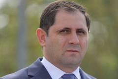Սուրեն Պապիկյանը մեկնել է ԱՄՆ