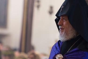 Ն.Ս.Օ.Տ.Տ. ԳԱՐԵԳԻՆ Բ ԱՄԵՆԱՅՆ ՀԱՅՈՑ ԿԱԹՈՂԻԿՈՍԻ ՇՆՈՐՀԱՎՈՐԱԿԱՆ ՈՒՂԵՐՁԸ ՄԱՐՏԻ 8-Ի` ԿԱՆԱՆՑ ՏՈՆԻ ԱՌԻԹՈՎ