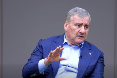 Ժողովուրդն ինձնից լրիվ ուրիշ բան է սպասում, Փաշինյանից՝ այլ, ես ռելսերի վրա պիտի դնեմ երկիրը. Սամվել Կարապետյան