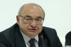 ՀՀ Զինված ուժերը պետք է ամբողջությամբ իրենց ձեռքը վերցնեն երկրի պաշտպանությունը. Վազգեն Մանուկյանի հայտարարությունը ստեղծված իրավիճակի հետ կապված